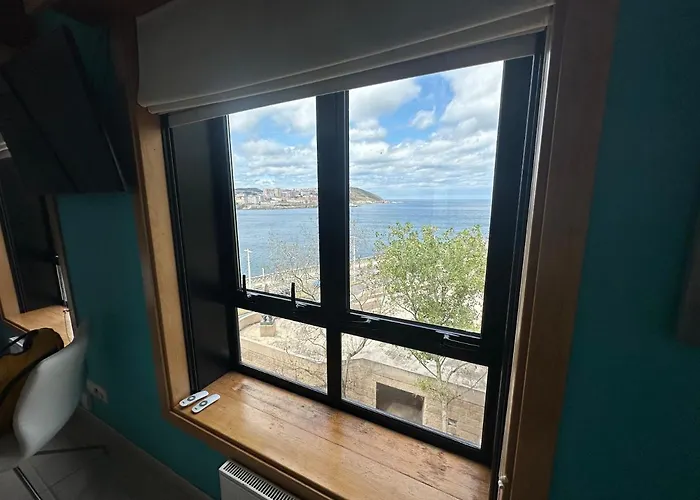 Hotel Domus By Oktheway A Coruna